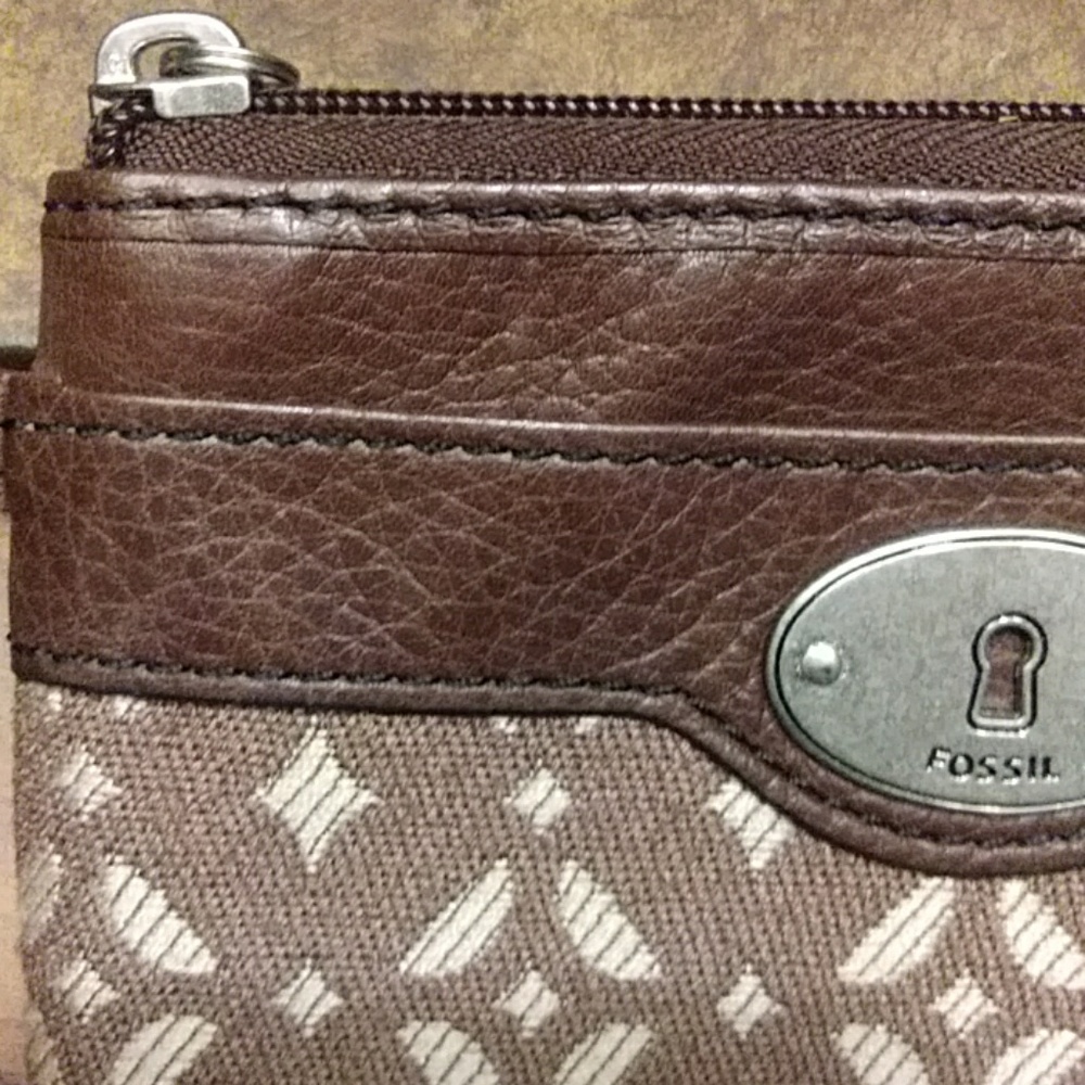 Fossil Wallet. - Picture 2 of 5